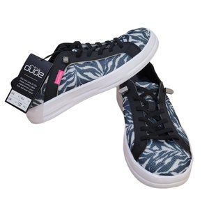 Hey Dude Shoes Womens Size 6 Karina Breeze Zebra Print Lightweight Slip On NEW